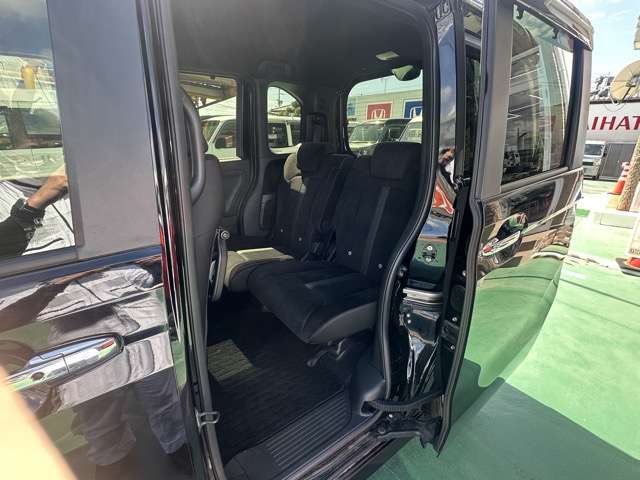 ホンダ Ｎ　ＢＯＸ カスタム ６６０ Ｌ R4年 (東海) 99