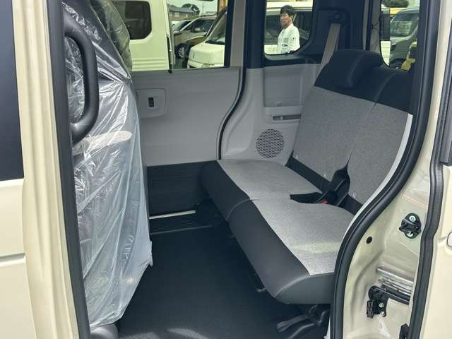 ホンダ Ｎ　ＢＯＸ ６６０ ファッションスタイル ２トーン R8年 (東海) 99
