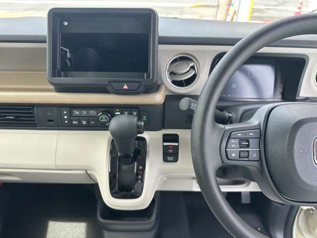 ホンダ Ｎ　ＢＯＸ ６６０ ファッションスタイル ２トーン R8年 (東海) 99