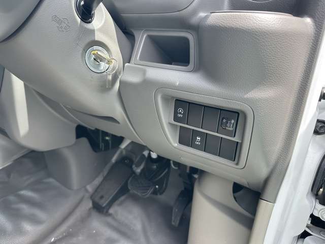 三菱 ミニキャブバン ６６０ Ｍ ハイルーフ R8年 (東海) 99