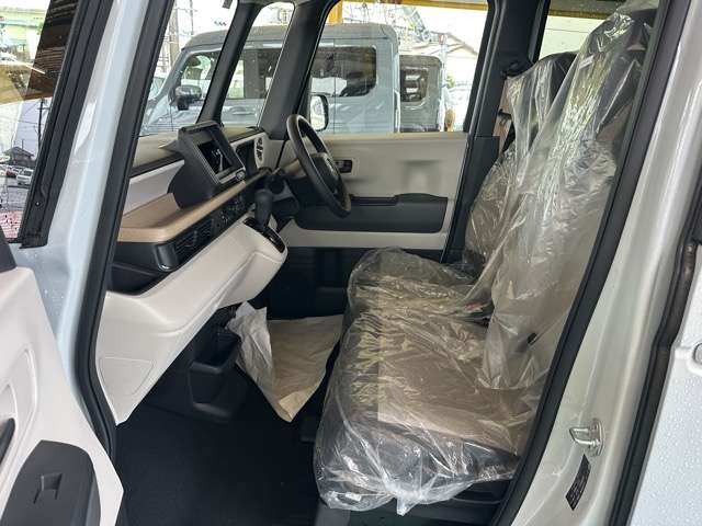 ホンダ Ｎ　ＢＯＸ ６６０ R8年 (東海) 99