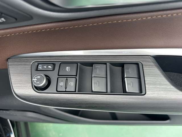トヨタ ハリアー ２．０ Ｚ レザーパッケージ R5年 (東海) 99