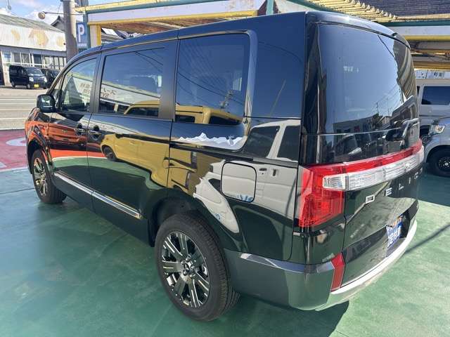 三菱 デリカ　Ｄ：５ ２．２ ジャスパー ディーゼルターボ ４ＷＤ R6年 (東海) 99
