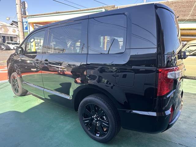 三菱 デリカ　Ｄ：５ ２．２ ブラック エディション ディーゼルターボ ４ＷＤ R7年 (東海) 99