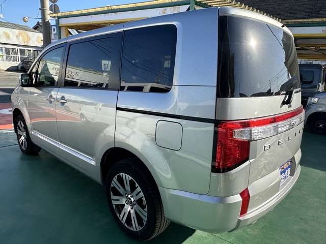 三菱 デリカ　Ｄ：５ ２．２ Ｐ ディーゼルターボ ４ＷＤ R7年 (東海) 99