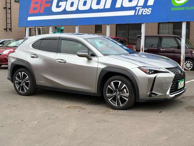 レクサス ＵＸ２５０ｈ ２５０Ｈ バージョンＬ ４ＷＤ R1年 (北海道) 99