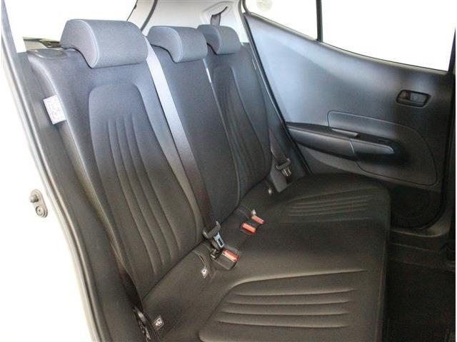 トヨタ アクア １．５ Ｘ Ｅ－ＦＯＵＲ ４ＷＤ R6年 (北海道) 99