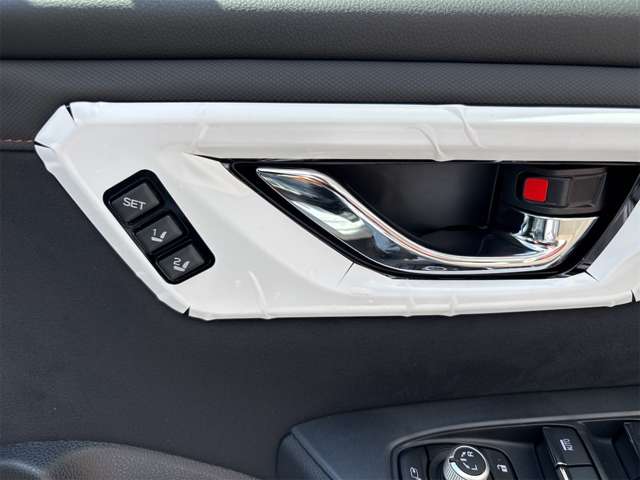 スバル フォレスター　ハイブリッド ２．５ プレミアム Ｓ：ＨＥＶ ＥＸ ４ＷＤ R8年 () 99