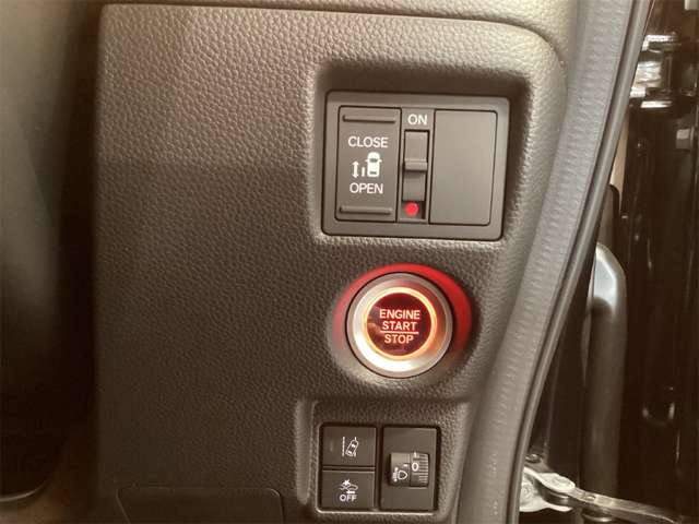 ホンダ Ｎ　ＢＯＸ カスタム ６６０ Ｌ R3年 (近畿) 99