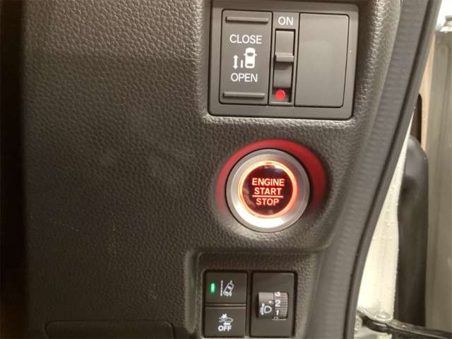 ホンダ Ｎ　ＢＯＸ カスタム ６６０ Ｌ R3年 (近畿) 99