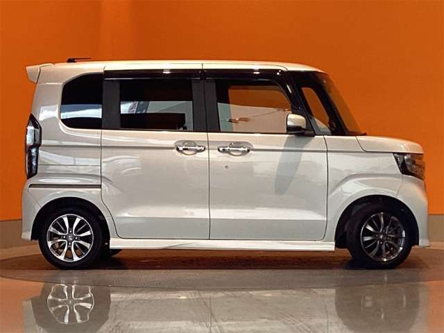 ホンダ Ｎ　ＢＯＸ カスタム ６６０ Ｌ R3年 (近畿) 99