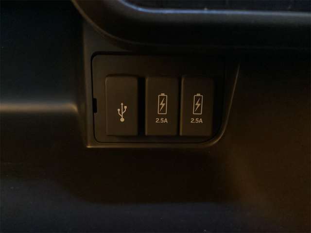 ホンダ Ｎ　ＢＯＸ カスタム ６６０ Ｌ R4年 (近畿) 99