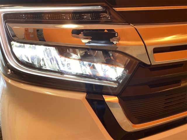 ホンダ Ｎ　ＢＯＸ カスタム ６６０ Ｌ R4年 (近畿) 99