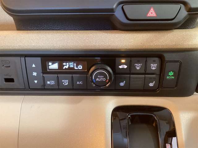ホンダ Ｎ　ＢＯＸ ６６０ R8年 (近畿) 99