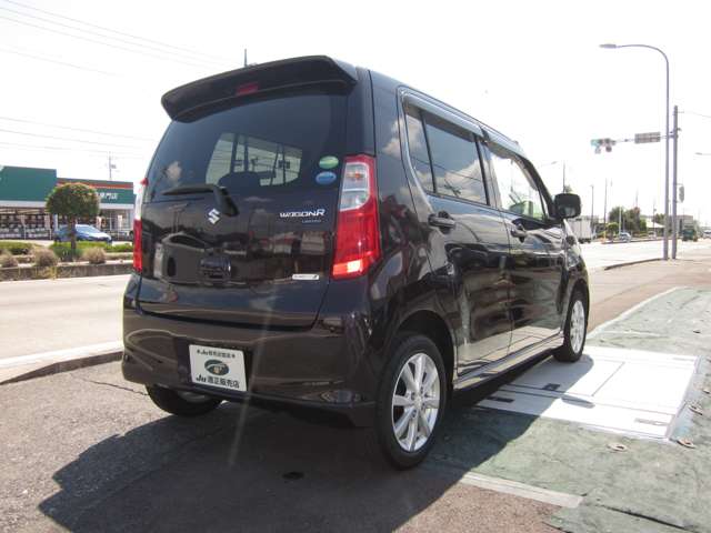 スズキ ワゴンＲ ６６０ ＦＸ リミテッド ４ＷＤ H25年 (関東) 99