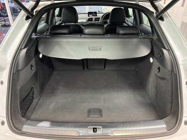 アウディ Ｑ３ ２．０ ＴＦＳＩ クワトロ １８０ＰＳ Ｓラインパッケージ ４ＷＤ H29年 (甲信越・北陸) 99