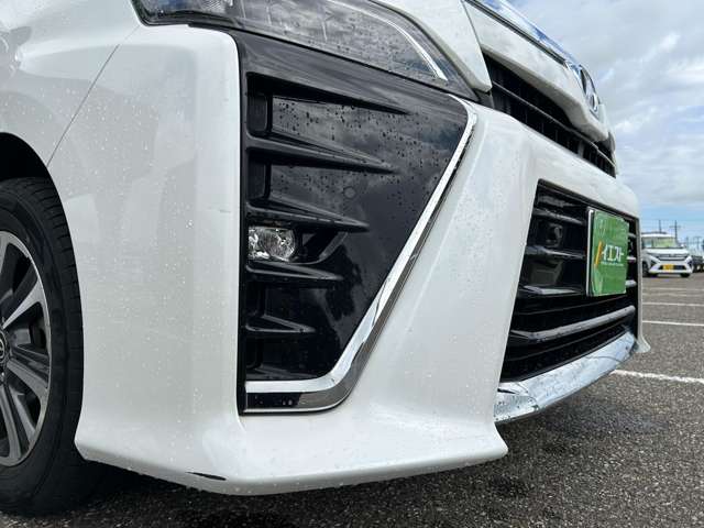 トヨタ ヴォクシー ２．０ ＺＳ 煌ＩＩ R1年 (甲信越・北陸) 99