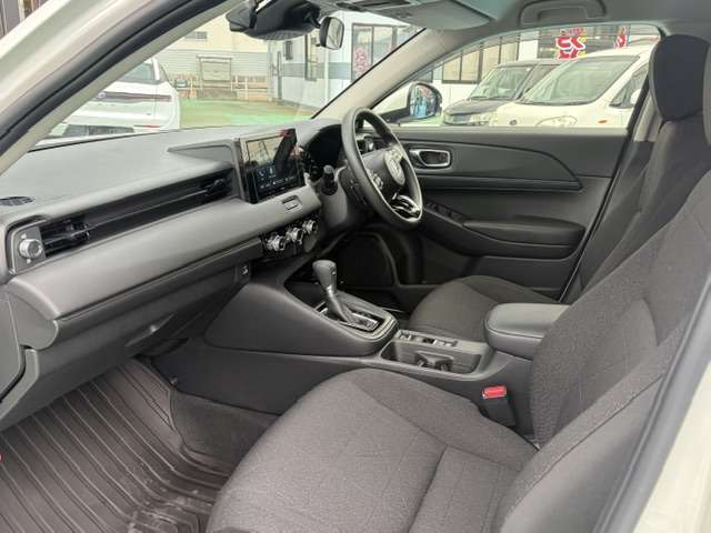 ホンダ ヴェゼル １．５ Ｅ：ＨＥＶ Ｘ ４ＷＤ R6年 (甲信越・北陸) 99