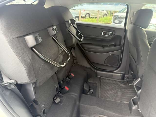 ホンダ ヴェゼル １．５ Ｅ：ＨＥＶ Ｘ ４ＷＤ R6年 (甲信越・北陸) 99