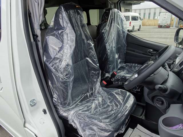 日産 ＮＶ２００バネット ＦＯＣＳ ＬＵＺ ルソ R7年 (甲信越・北陸) 99