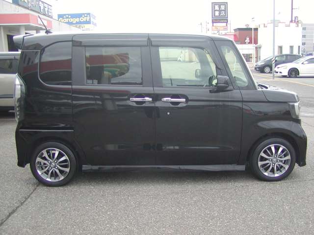 ホンダ Ｎ　ＢＯＸ カスタム ６６０ Ｌ R4年 (甲信越・北陸) 99