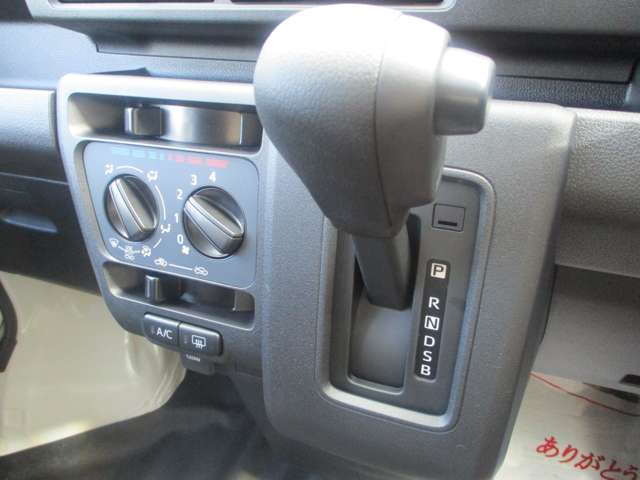 ダイハツ ハイゼットカーゴ ６６０ デラックス ４ＷＤ R8年 (東北) 99