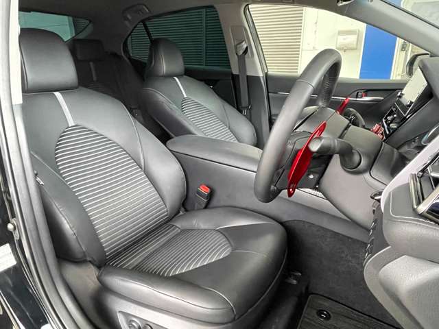 トヨタ カムリ ２．５ ＷＳ Ｅ－ＦＯＵＲ ４ＷＤ R4年 (東北) 99