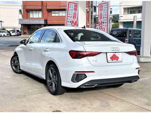 アウディ Ａ３　セダン ３０　ＴＦＳＩ　Ｓライン R3年 (東北) 99