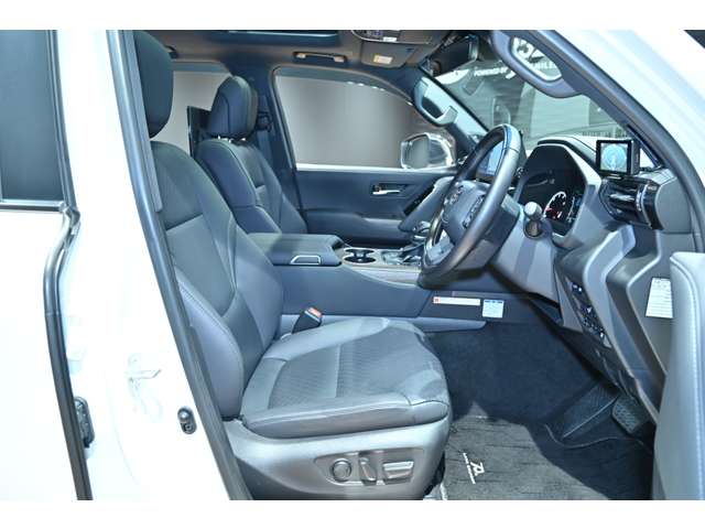 トヨタ ランドクルーザー ３．３ ＺＸ ディーゼルターボ ４ＷＤ R4年 (関東) 99