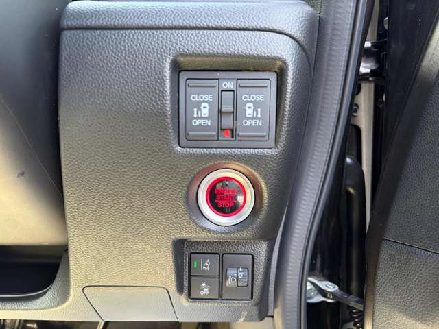 ホンダ Ｎ　ＢＯＸ カスタム ６６０ ＥＸ R3年 (関東) 99