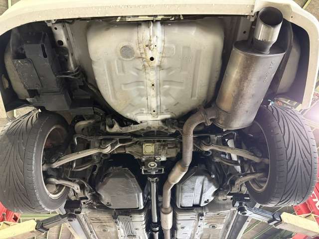 三菱 ランサー ２．０ ＧＳＲ ＶＩＩＩ ４ＷＤ H15年 (関東) 99