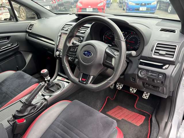 スバル ＷＲＸ　ＳＴＩ ＳＴＩ ２．０ ４ＷＤ R1年 (関東) 99