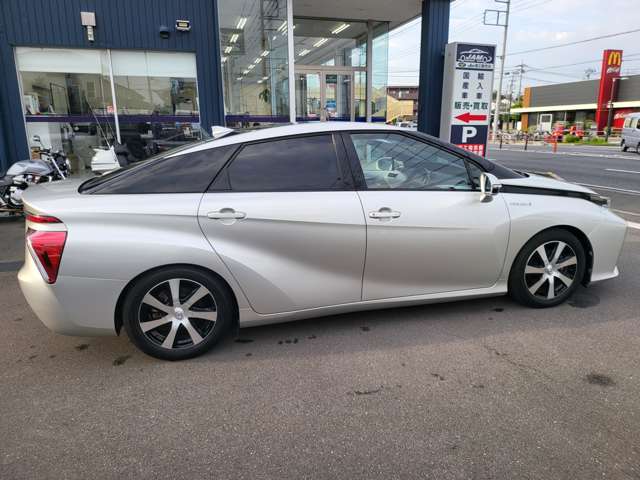 トヨタ ＭＩＲＡＩ ベースモデル H29年 (関東) 99