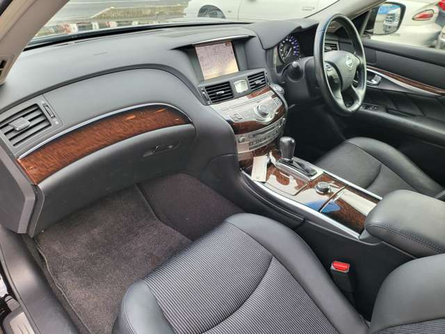 日産 フーガ ２．５ ２５０ＧＴ Ａパッケージ H25年 (関東) 99