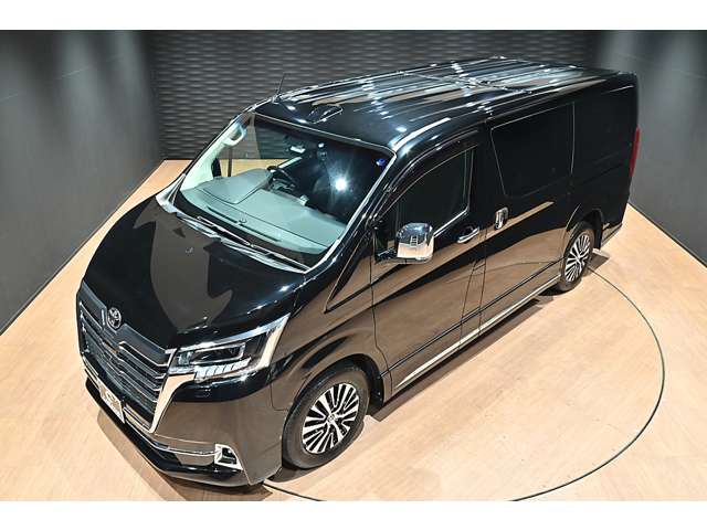 トヨタ グランエース ２．８ Ｇ ディーゼルターボ R5年 (関東) 99