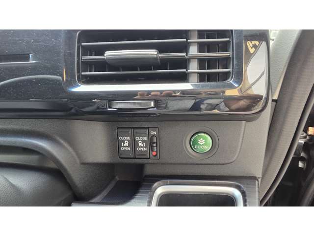 ホンダ ステップワゴン １．５ スパーダ クールスピリット H27年 (関東) 99