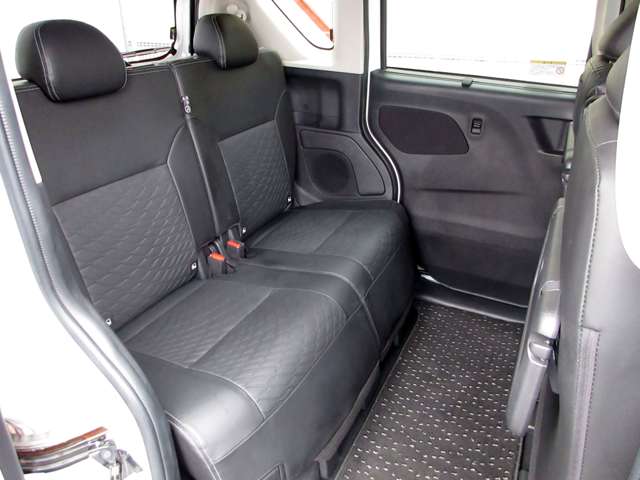 日産 ルークス ６６０ ハイウェイスターＧターボ アーバンクロム プロパイロット エディション R4年 (関東) 99