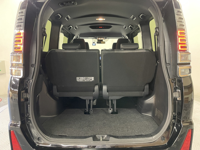 トヨタ ヴォクシー ２．０ ＺＳ 煌ＩＩＩ R2年 (甲信越・北陸) 99