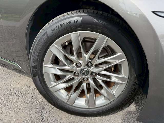 レクサス ＬＳ５００ｈ ５００Ｈ エグゼクティブ ４ＷＤ R2年 (近畿) 99
