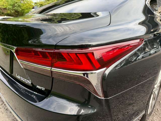 レクサス ＬＳ５００ｈ ５００Ｈ エグゼクティブ ４ＷＤ H29年 (近畿) 99