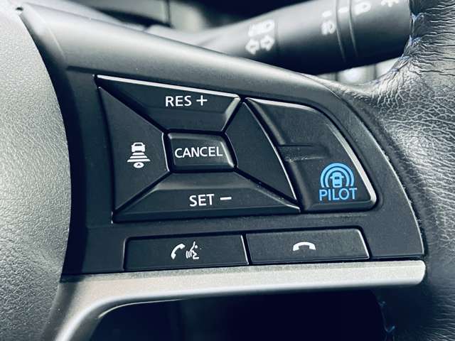 日産 セレナ １．２ Ｅ－ＰＯＷＥＲ ＡＵＴＥＣＨ セーフティパッケージ R3年 () 99