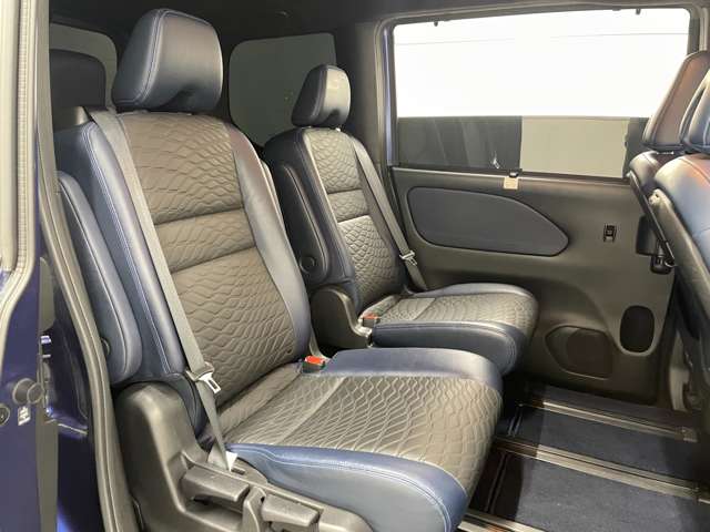日産 セレナ １．２ Ｅ－ＰＯＷＥＲ ＡＵＴＥＣＨ セーフティパッケージ R3年 () 99