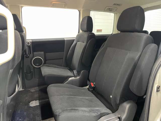 三菱 デリカ　Ｄ：５ ２．２ Ｄ プレミアム ディーゼルターボ ４ＷＤ H26年 () 99