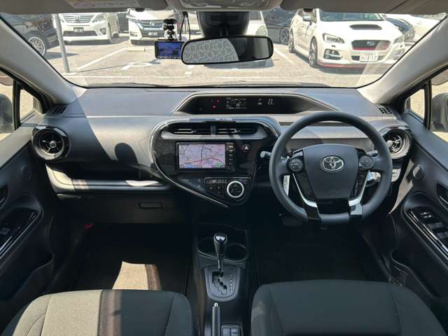 トヨタ アクア １．５ Ｓ スタイルブラック H30年 (近畿) 99
