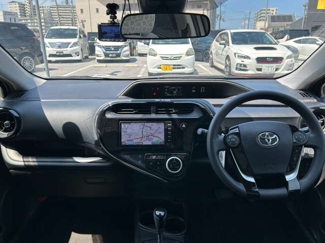 トヨタ アクア １．５ Ｓ スタイルブラック H30年 (近畿) 99