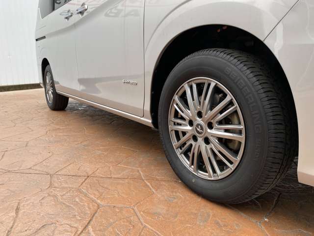 日産 セレナ ２．０ Ｘ ＶセレクションＩＩ R1年 (中国) 99