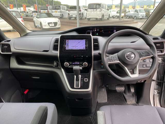 日産 セレナ ２．０ Ｘ ＶセレクションＩＩ R1年 (中国) 99