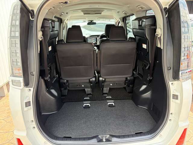 トヨタ ヴォクシー ２．０ ＺＳ 煌ＩＩ H28年 (中国) 99