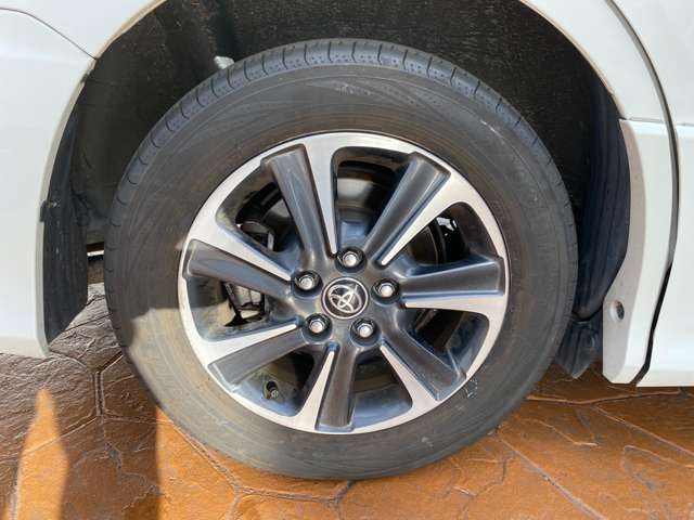 トヨタ ヴォクシー ２．０ ＺＳ 煌ＩＩＩ R3年 (中国) 99