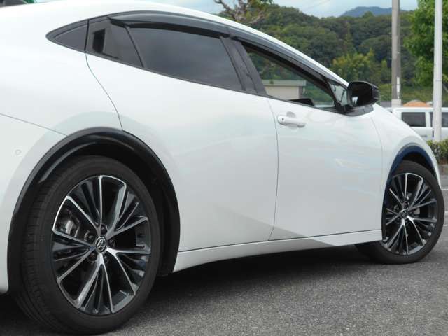 トヨタ プリウス ２．０ Ｚ R6年 (中国) 99